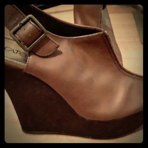 High heel wedge, strap back,peep toe leather wedge